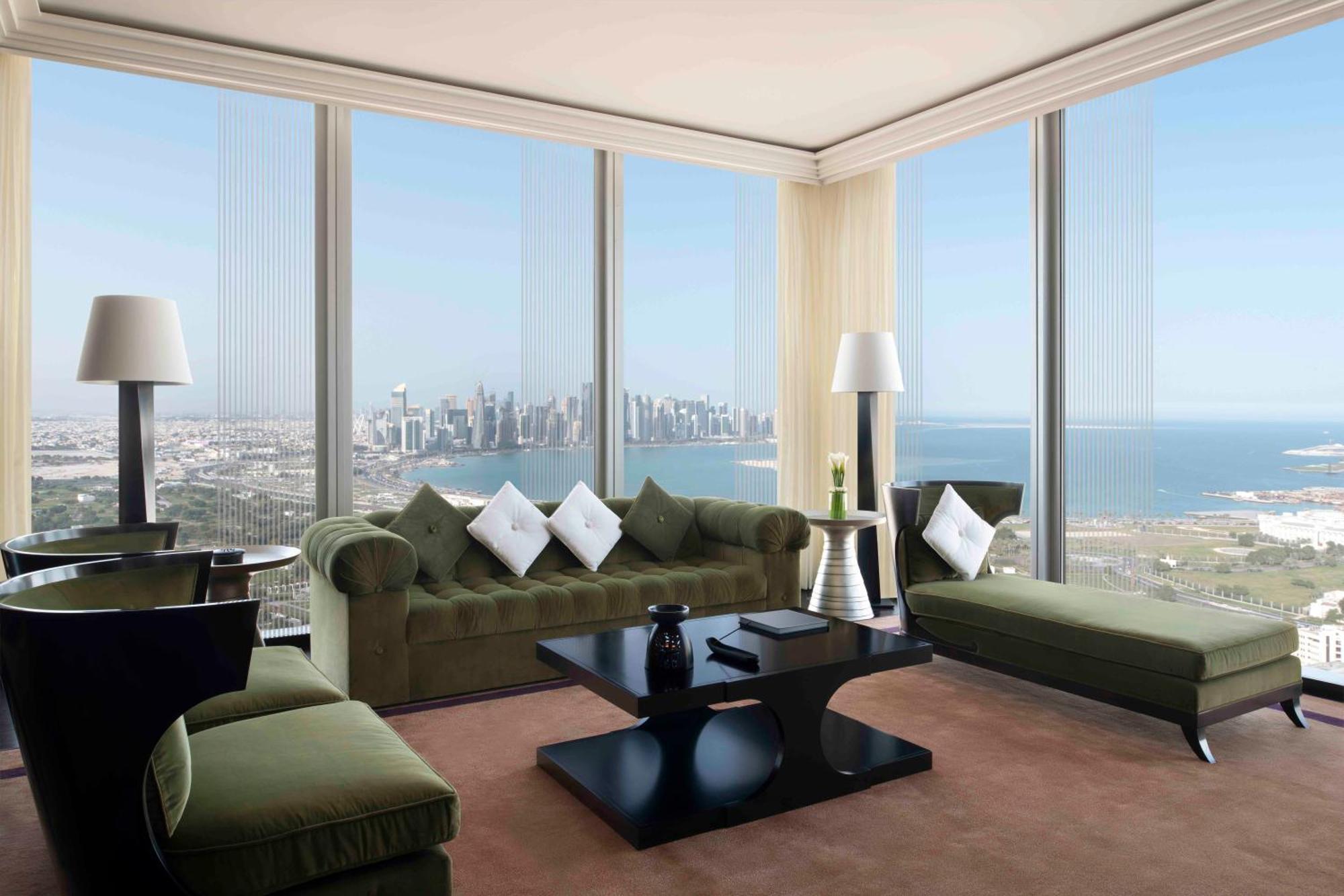 Banyan Tree Doha At La Cigale Mushaireb Εξωτερικό φωτογραφία A living room in a typical apartment