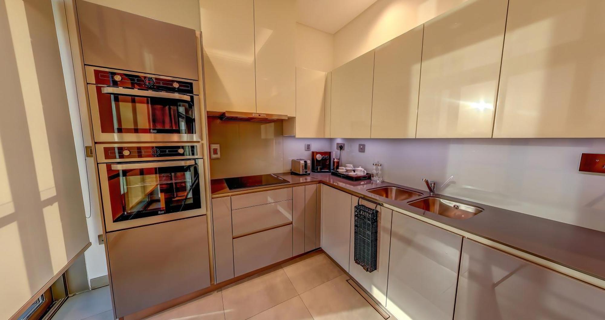 Banyan Tree Doha At La Cigale Mushaireb Εξωτερικό φωτογραφία A kitchen